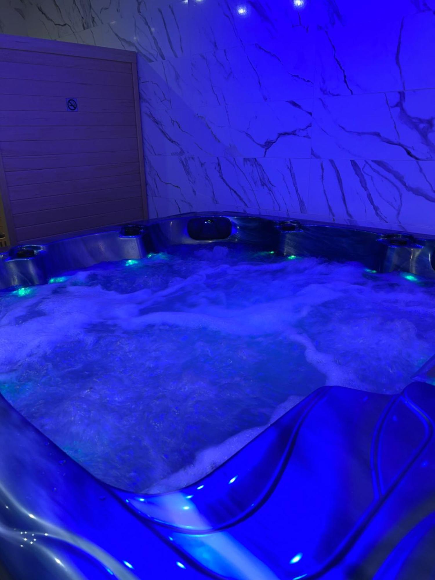 Apartment La Nuit De Reve Privatif Jaccuzi Sauna 1